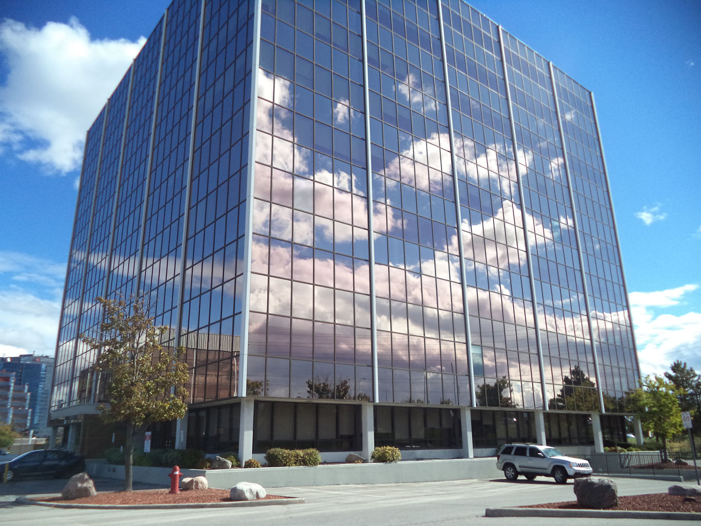 Regus - 7030 Woodbine